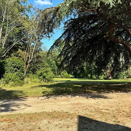 De St Venant Nyaraló Longuenee-en-Anjou